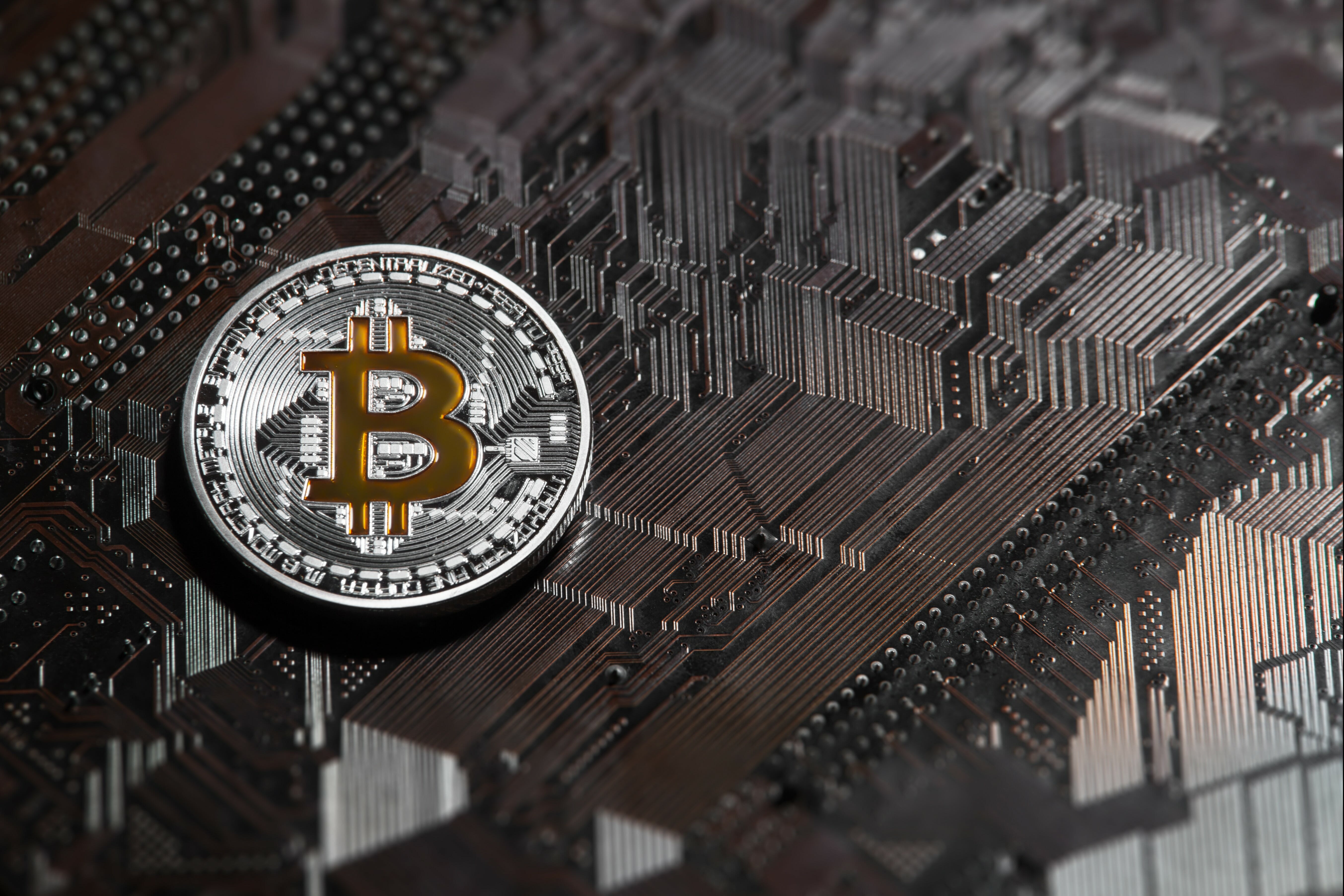 https://www.cryptoworldjournal.com/this-weeks-top-bitcoin-mining-news/#respond